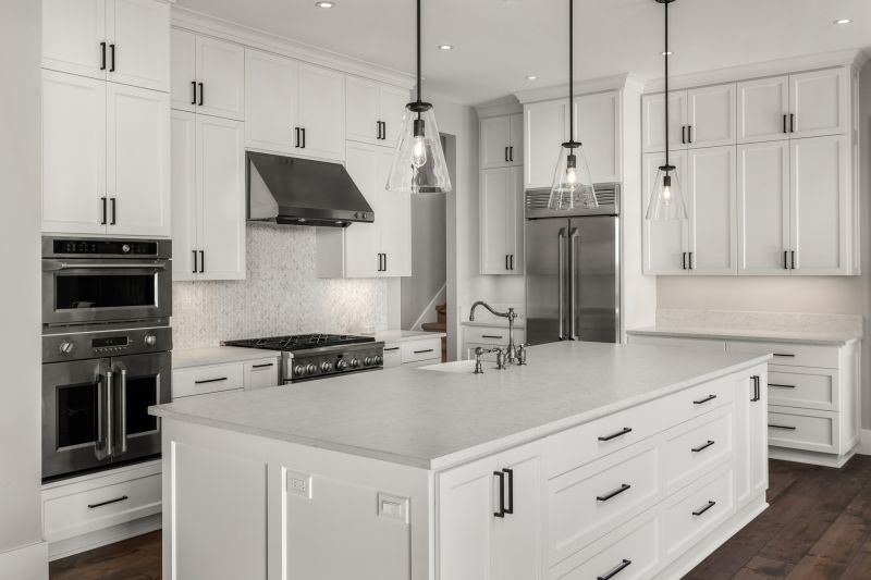 Kitchen Cabinets Refacing in Kokomo, IN